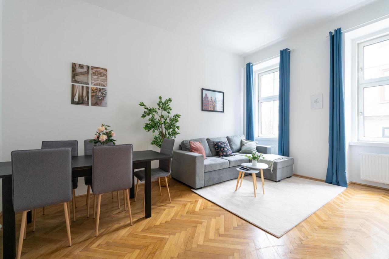 Central Two Bedroom Apartment Vienna Exterior photo