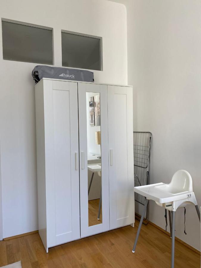 Central Two Bedroom Apartment Vienna Exterior photo